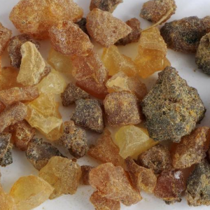 100g Natural Raw Herb Resina Myrrhae - Mo Yao - 没药